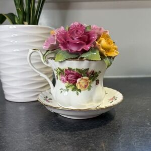 Vintage Royal Albert Old Country Roses Porcelain Musical Tea Cup SIGNED